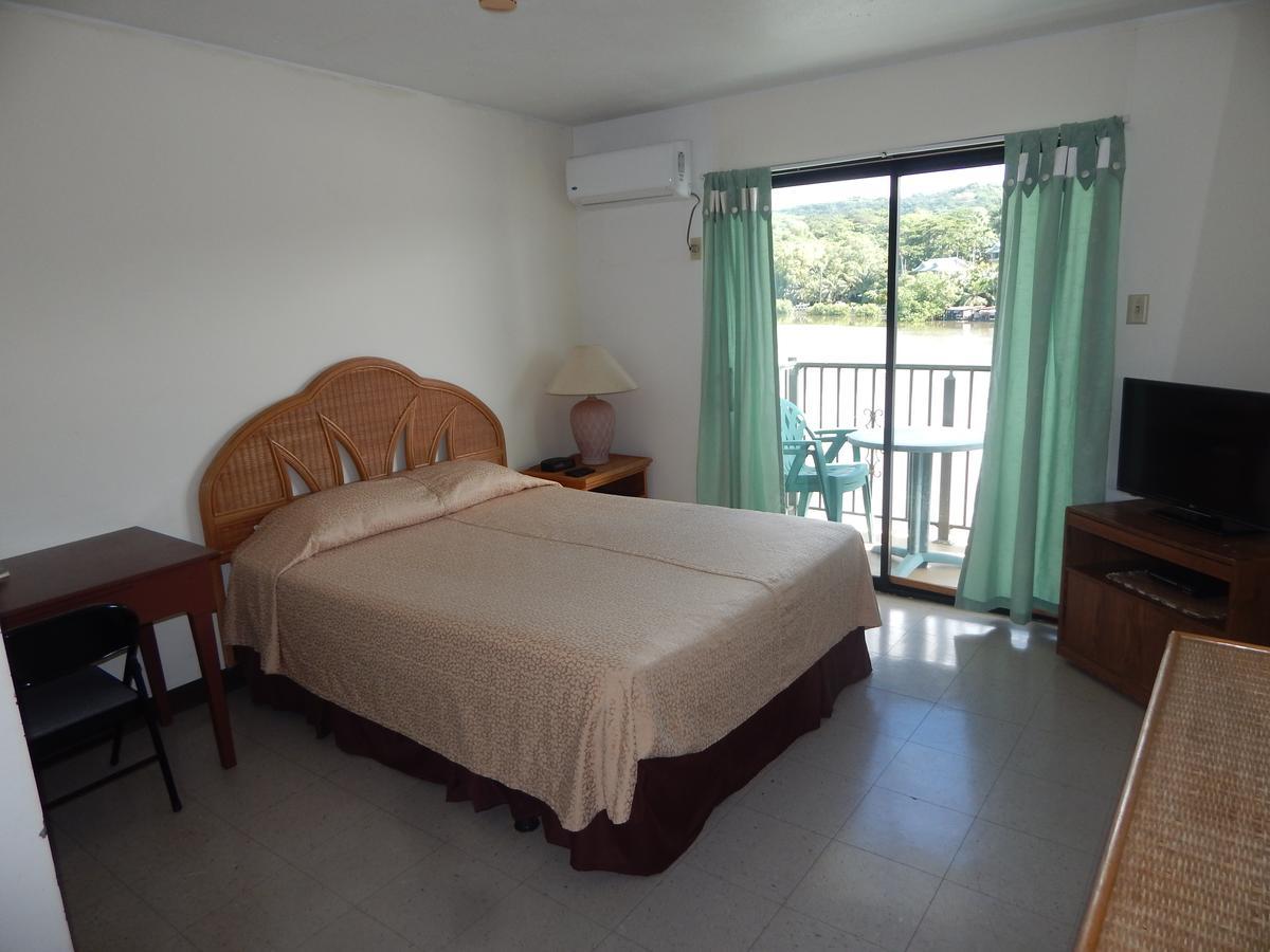 Esa Bay View Hotel Colonia Экстерьер фото